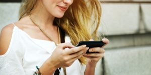 8 Must-Have Apps for Christian Women